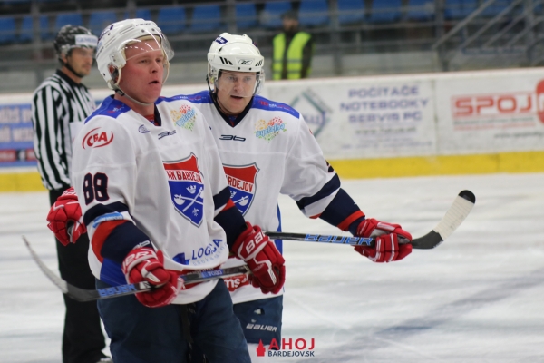 hokej-bj-sanok-10-18-ahoj-27704F0D1-3DE4-E262-9159-6B3B66C7083C.jpg