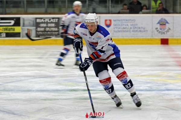 hokej-bj-sanok-10-18-ahoj-47F5373EF-8AA8-735D-217B-0F8D2A96AF7C.jpg