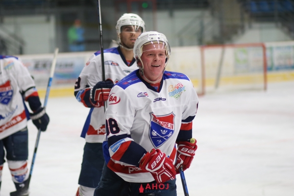 hokej-bj-gel-ahoj18-11B97010F8-11FF-F852-80B1-7F8A02CF09EE.jpg