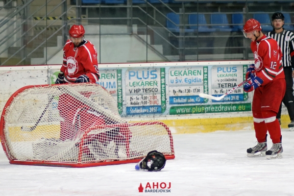 hokej-bj-gel-ahoj18-16735CBBFB-E341-451F-E64D-B4D1B861BF9B.jpg
