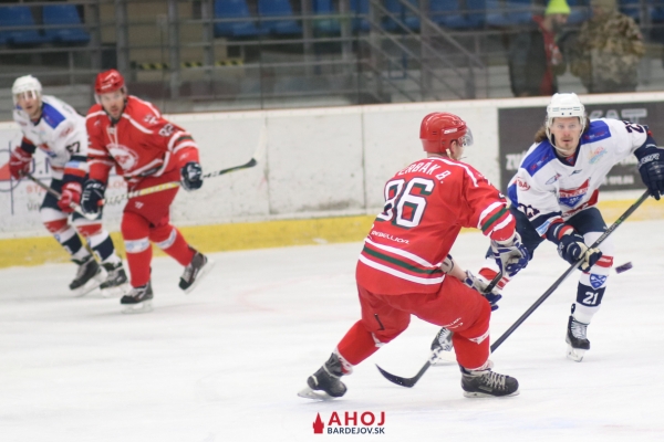 hokej-bj-gel-ahoj18-85BDBF585-52EA-96FD-5A97-4F7CF1682421.jpg