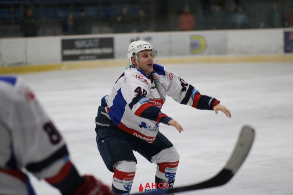 hokej-bj-kezmarok-ahoj-97B3CDAC7-A396-B555-8DD9-6DEA47CEDDFE.jpg