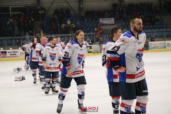 hokej-bj-p-ahoj-1083356022-A78F-C3DF-D463-7C5816B42D72.jpg