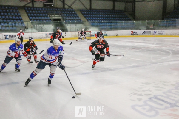 2CFF19070-5058-1A9E-064B-AF013F7F87B8.jpg